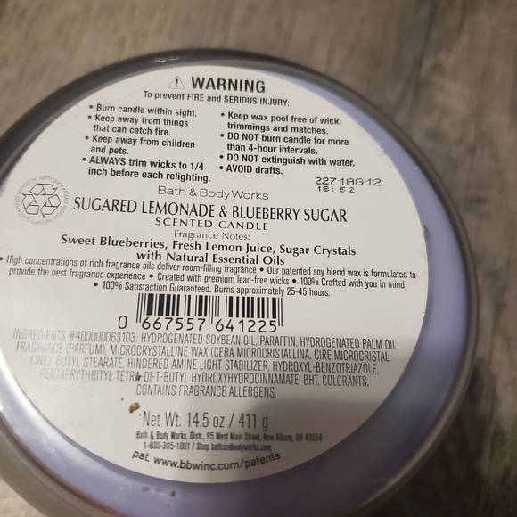 Bath And Body Works Sugared Lemonade And Blueberry Sugar Candle - Picture 4 of 4
